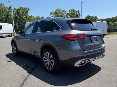 Used 2023 Mercedes-Benz GLC 300 4MATIC image 5