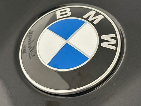 Used 2025 BMW M5 w/ Executive Package AWD/4WD image 34