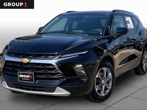 Used 2024 Chevrolet Blazer LT w/ Convenience Package FWD image 1