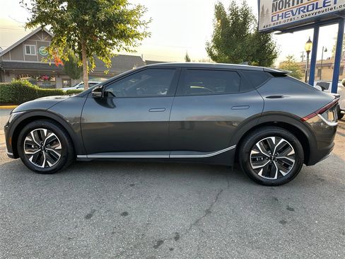 Used 2023 Kia EV6 Light image 9