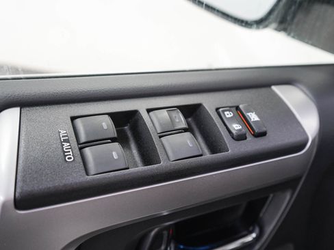 Used 2022 Toyota 4Runner Limited AWD/4WD image 20