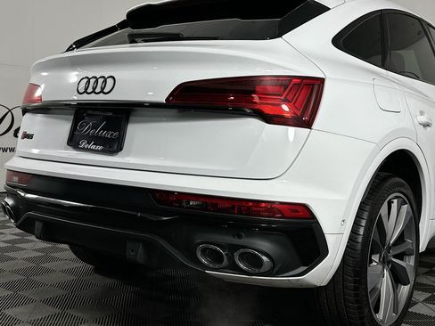 Used 2023 Audi SQ5 Prestige w/ Prestige Package image 26