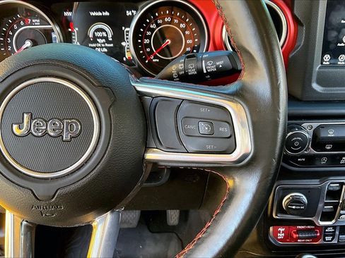 Used 2021 Jeep Wrangler Unlimited Rubicon image 11