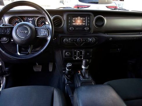 Used 2020 Jeep Wrangler Unlimited Sport S image 17