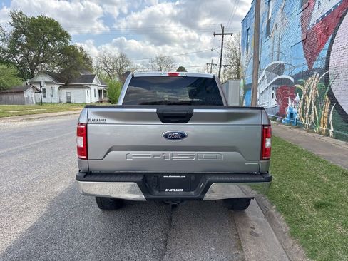 Used 2020 Ford F150 XLT image 5