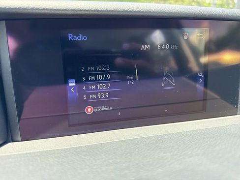 Used 2019 Lexus IS 300 RWD image 16