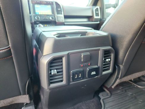 Used 2017 Ford F150 Lariat w/ Equipment Group 502A Luxury AWD/4WD image 17