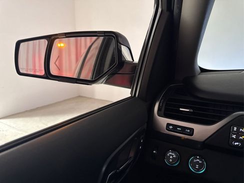 Used 2017 Chevrolet Suburban Premier image 36