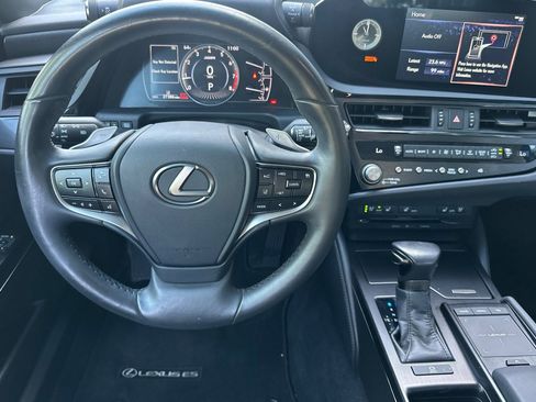 Used 2022 Lexus ES 350 w/ Premium Package image 18