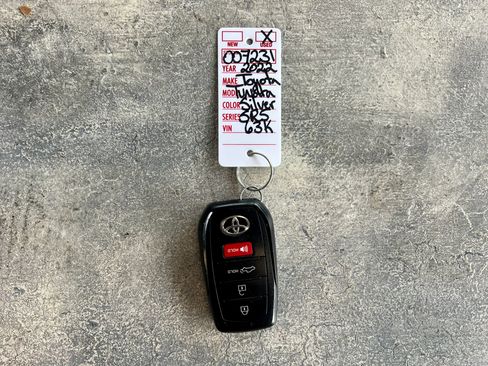 Used 2022 Toyota Tundra SR5 image 37