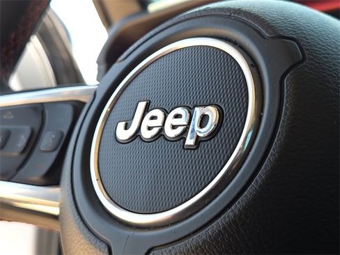 Used 2023 Jeep Gladiator Rubicon w/ Trailer Tow Package image 23