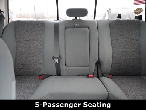 Used 2018 RAM 1500 Big Horn image 31