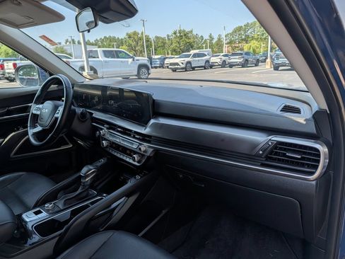 Used 2023 Kia Telluride S w/ S Sunroof Package AWD/4WD image 19