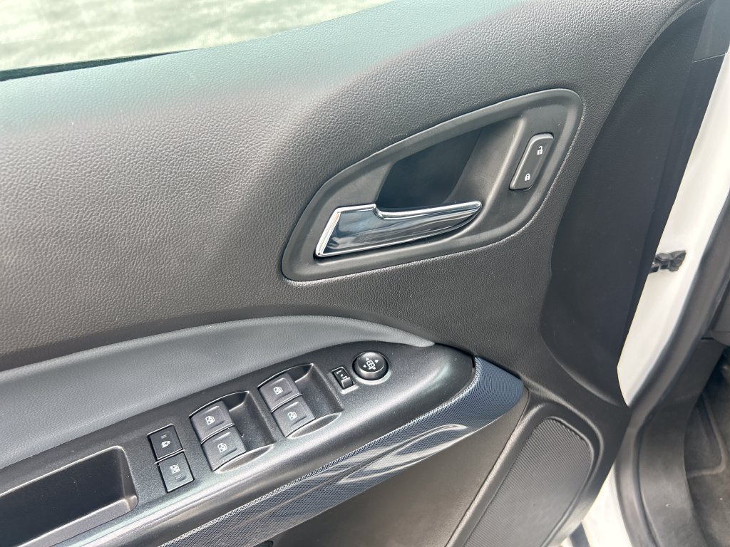 Used 2021 Chevrolet Colorado Z71 AWD/4WD image 13