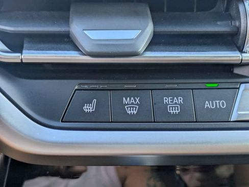 Used 2024 BMW X3 sDrive30i w/ Premium Package RWD image 28