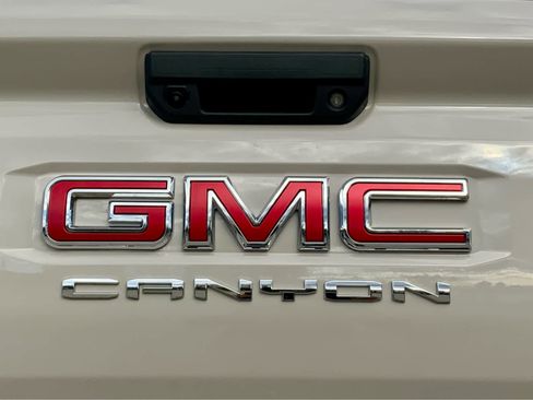 New 2026 GMC Canyon AT4X image 26