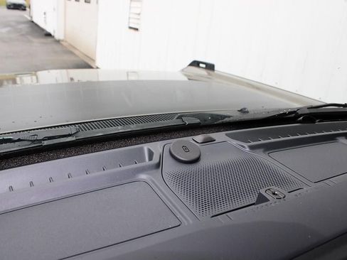 Used 2025 Ford Bronco Badlands AWD/4WD image 42