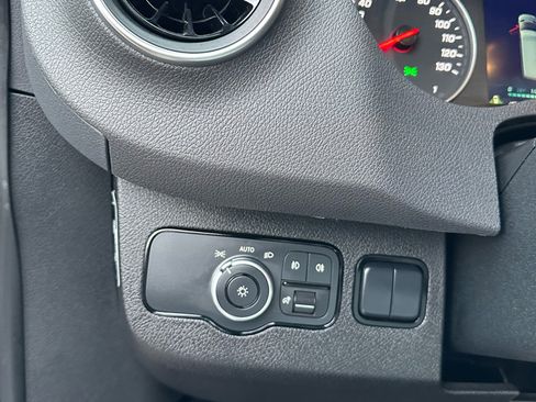 Used 2024 Mercedes-Benz Sprinter 3500 image 31