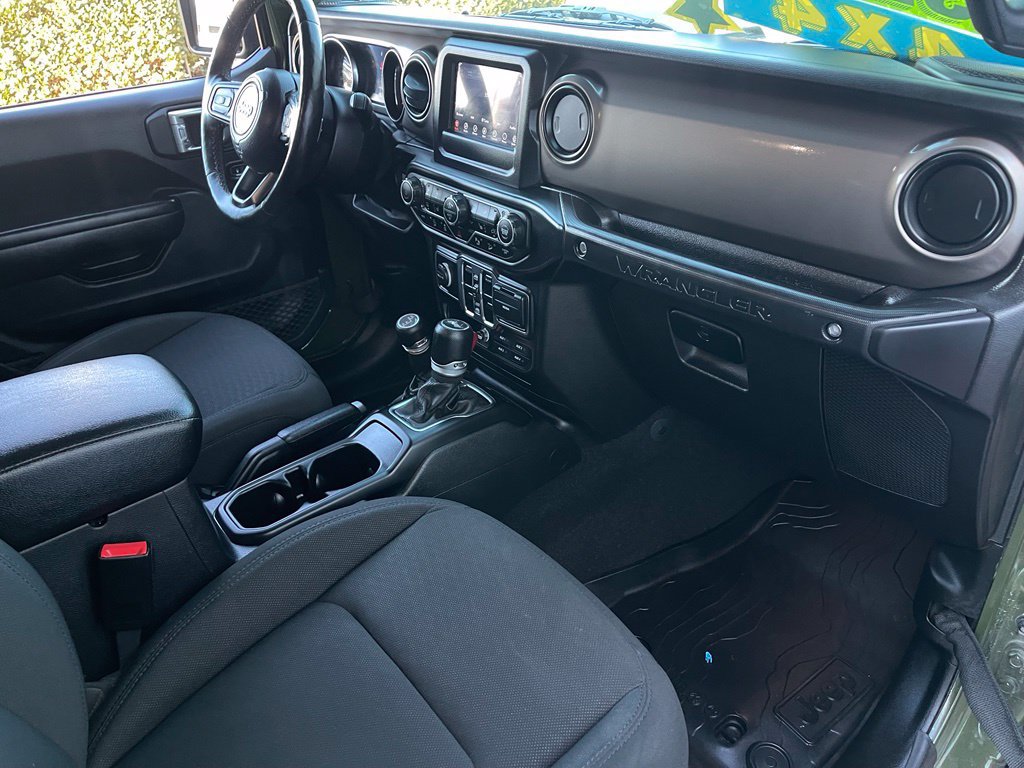 Used 2020 Jeep Wrangler Unlimited Sport AWD/4WD image 17