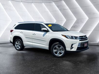 Used 2019 Toyota Highlander Limited