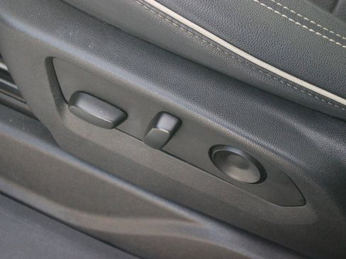 Used 2023 Chevrolet Tahoe Premier image 18