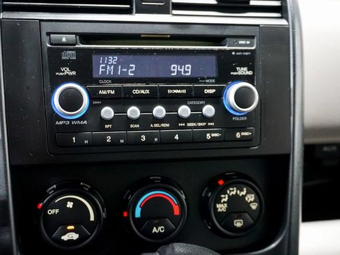 Used 2011 Honda Element EX image 11