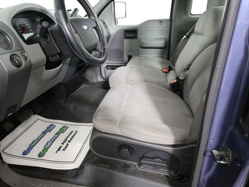 Used 2005 Ford F150 XL RWD image 13