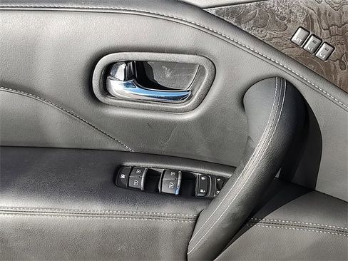 Used 2024 INFINITI QX80 Luxe w/ Cargo Package image 28