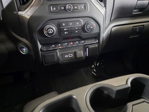 Used 2024 Chevrolet Silverado 1500 Custom RWD image 31