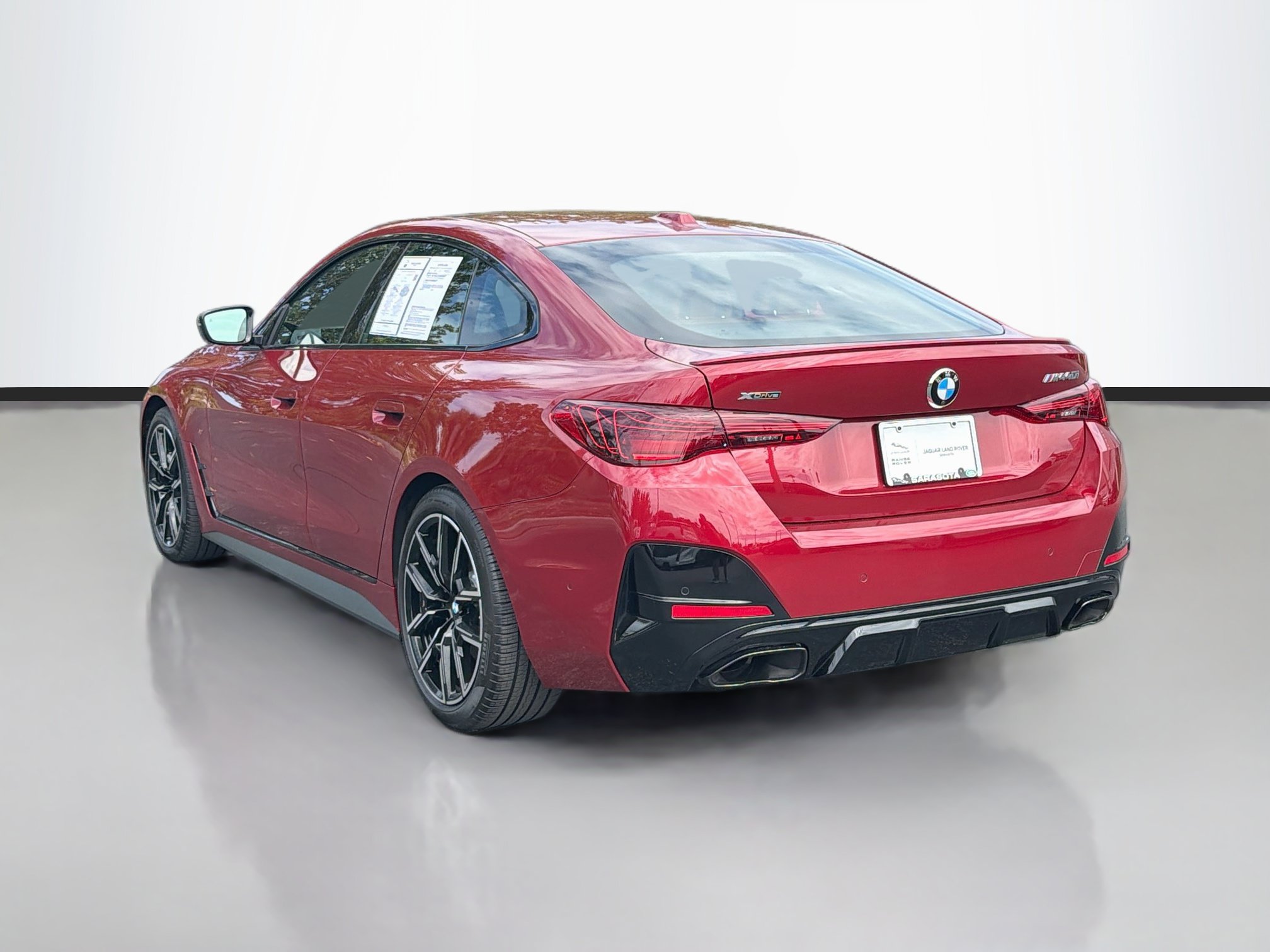 Used 2025 BMW 440i xDrive AWD/4WD image 3