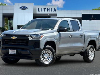 Used 2024 Chevrolet Colorado W/T