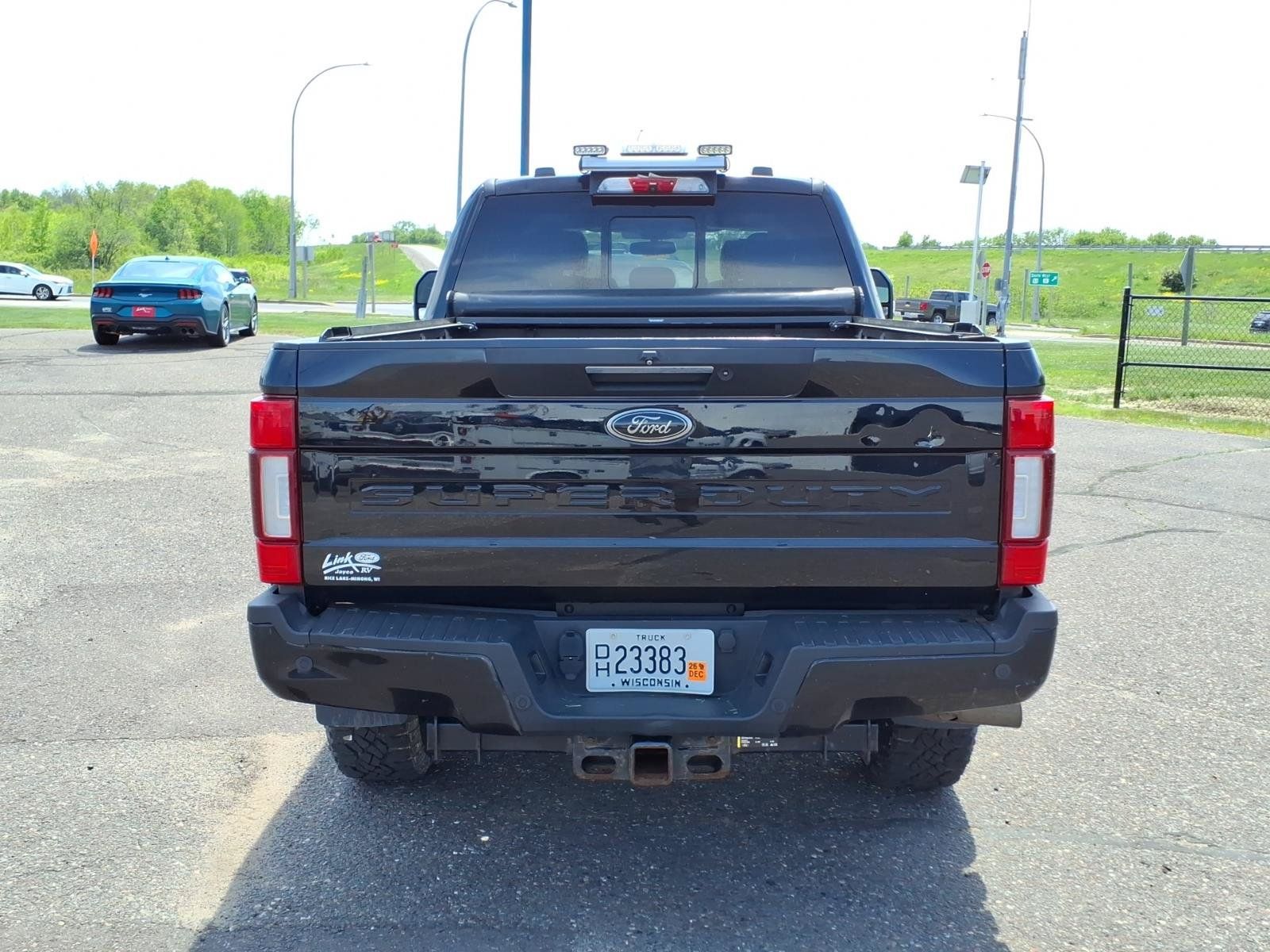 Used 2021 Ford F350 Lariat AWD/4WD image 4