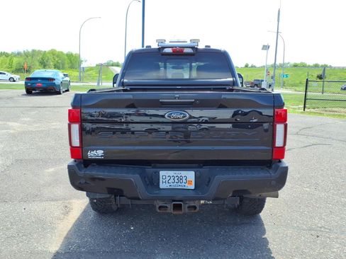 Used 2021 Ford F350 Lariat AWD/4WD image 4