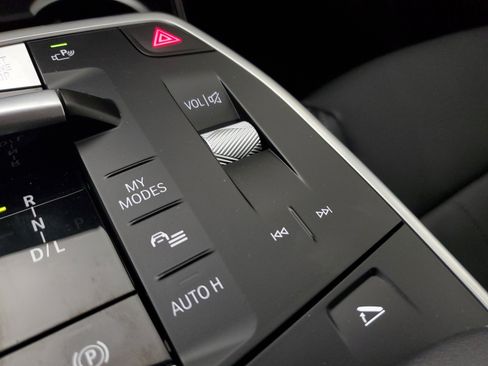 Certified 2025 BMW X1 xDrive28i w/ Technology Package image 20