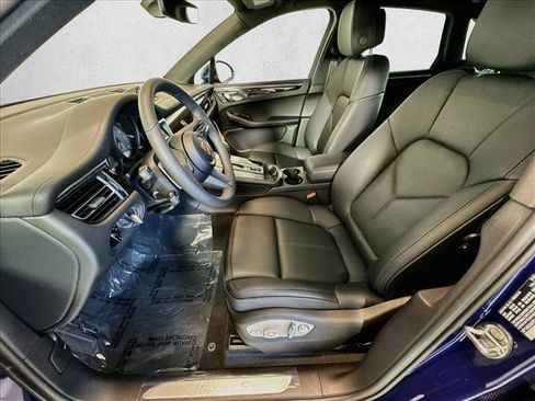 New 2026 Porsche Macan S AWD/4WD image 5