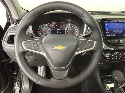 Used 2023 Chevrolet Equinox Premier AWD/4WD image 14