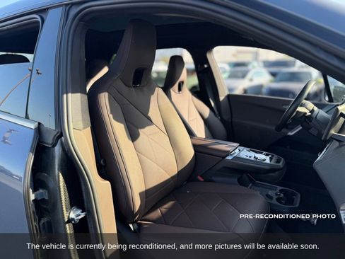 Used 2025 BMW iX M60 AWD/4WD image 15
