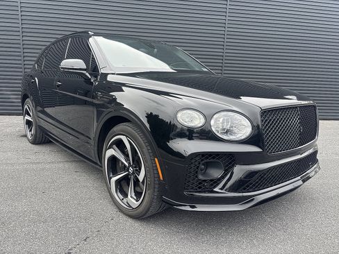Used 2022 Bentley Bentayga AWD/4WD image 7