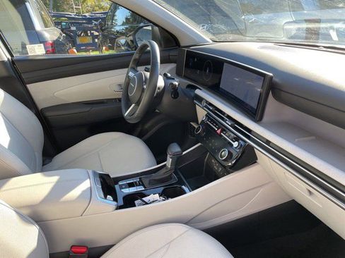 New 2025 Hyundai Tucson SEL image 7