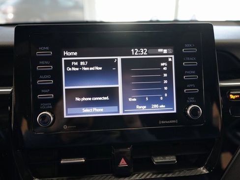 Used 2022 Toyota Camry SE image 32