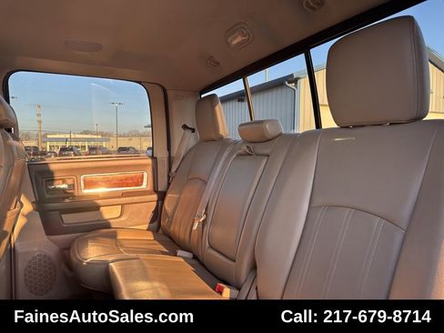 Used 2011 RAM 2500 Laramie w/ Cold Weather Group image 44