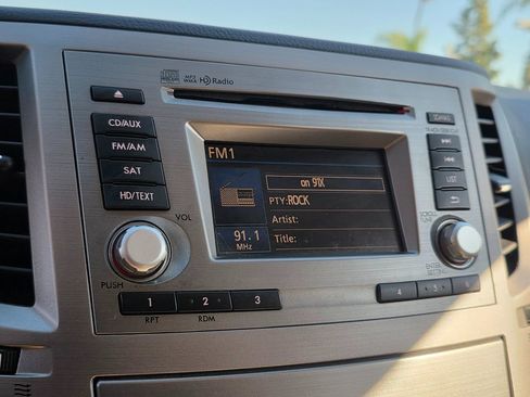 Used 2012 Subaru Legacy 2.5i Limited image 35