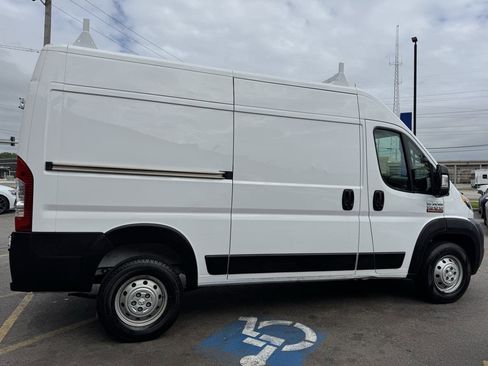 Used 2019 RAM ProMaster 1500 FWD image 4