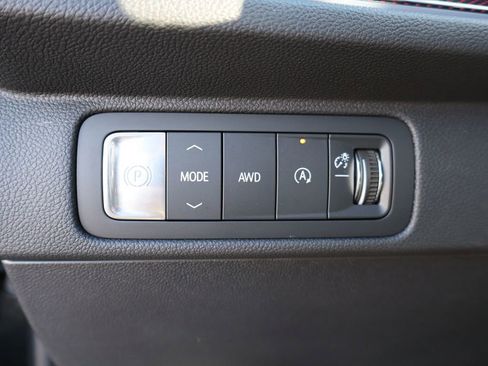 Used 2024 Chevrolet Traverse RS w/ LPO, Floor Liner Package image 16