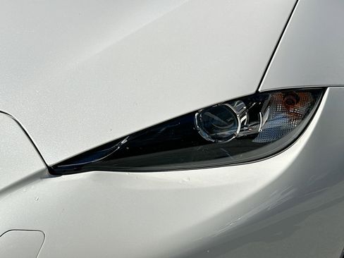 Used 2023 MAZDA MX-5 Miata Grand Touring image 28