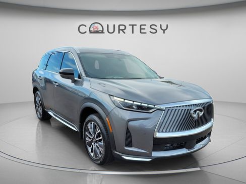 Certified 2026 INFINITI QX60 Luxe w/ Cargo Package FWD image 5