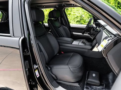 New 2026 Land Rover Range Rover SV AWD/4WD image 43