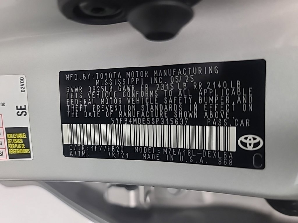 Used 2025 Toyota Corolla LE FWD image 38