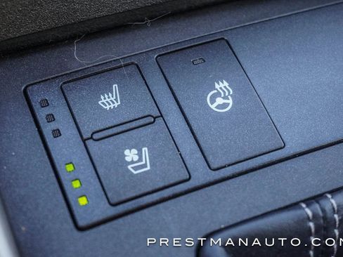 Used 2019 Lexus IS 300 300 image 4