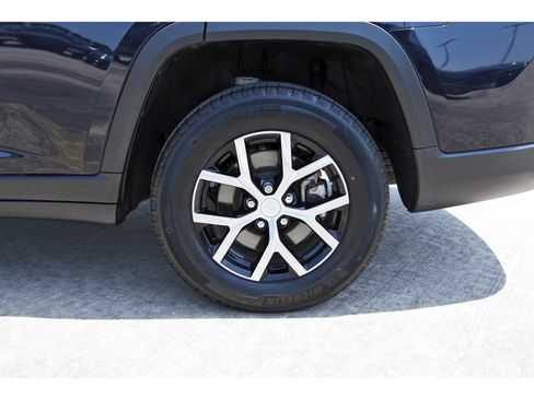 Used 2023 Jeep Grand Cherokee L Limited w/ Trailer Tow Group (B) RWD image 33